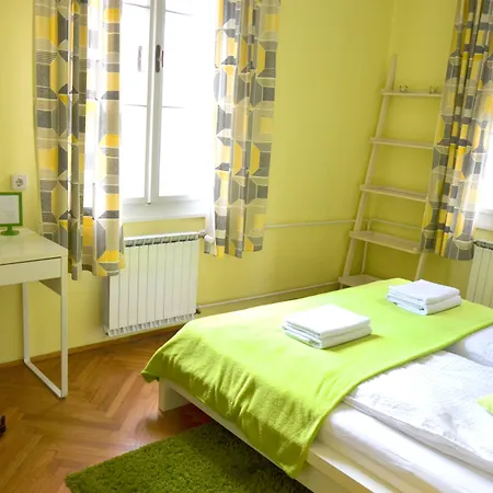 灵魂旅馆 招待所 卢布尔雅那